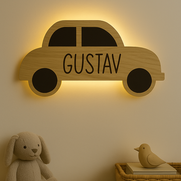 Barnlampa – Bil med namn – 42x28 cm